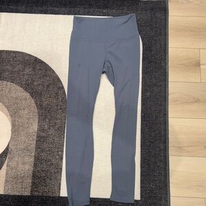 Roots Gray Leggings